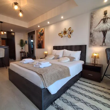 Lazuli Sea View Beachfront Nr 305 Apartment *