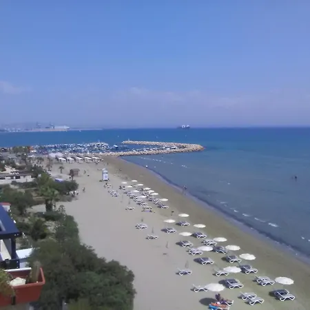 Apartamento Lazuli Sea View Beachfront Nr 305