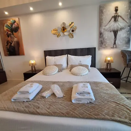 Lazuli Sea View Beachfront Nr 305 Larnaka