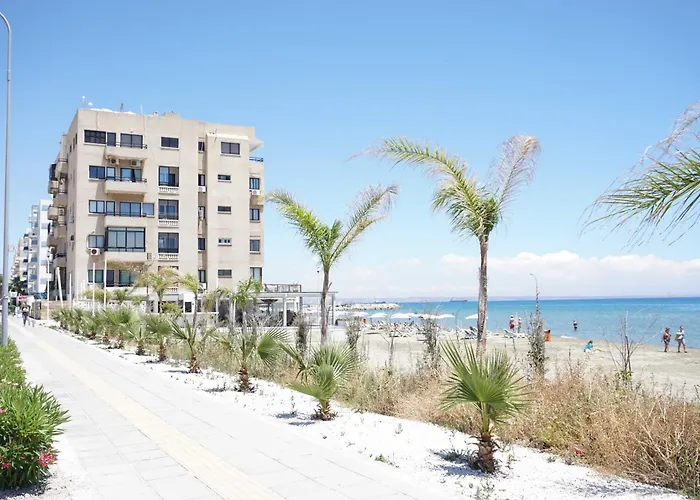Appartement Lazuli Sea View Beachfront Nr 305 Larnaca